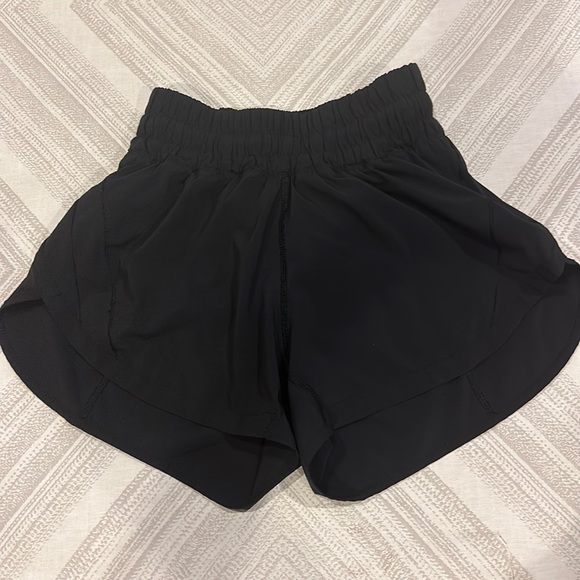 lululemon athletica Pants - Lululemon Women’s Black Track That High-Rise Lined Short 3"